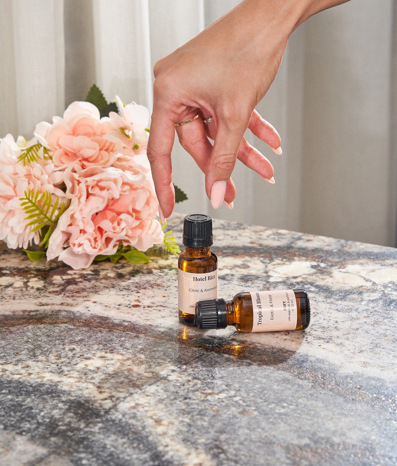 parfum-pentru-casa-context-B_505e8d31-9e06-4063-9f08-bb0f8816e2fb.jpg